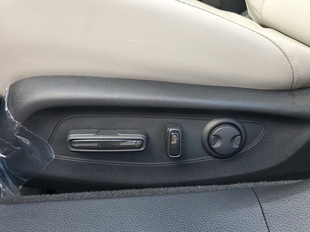 2025 Honda Accord Hybrid EX-L photo 12