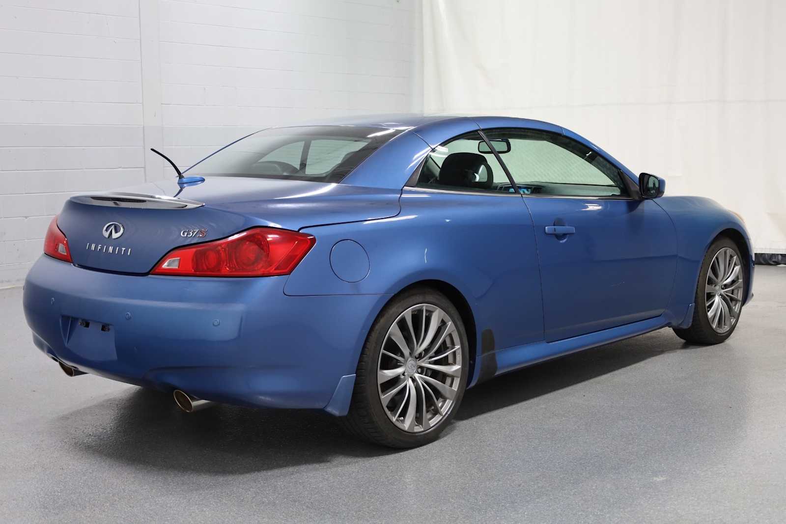 2013 Infiniti G37 Base photo 8