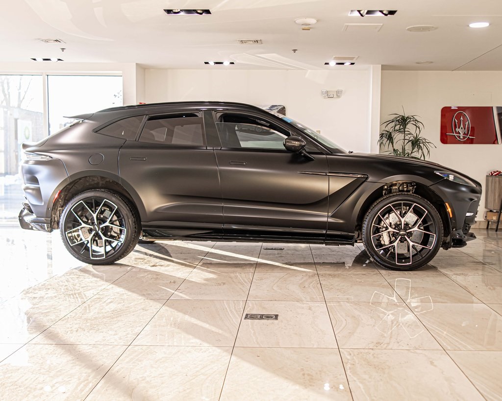 2025 ASTON MARTIN DBX - Image 9