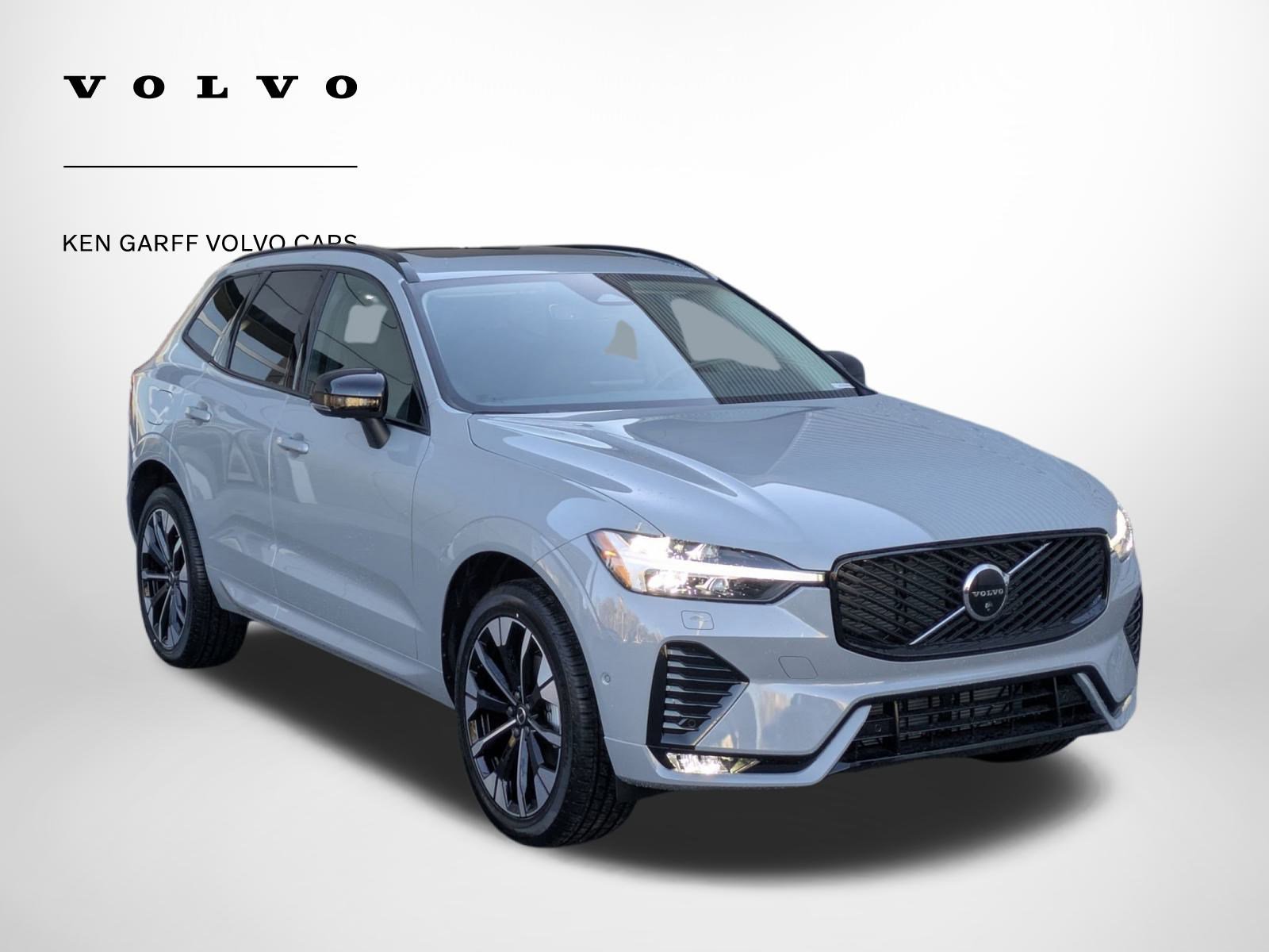2026 Volvo XC60 Plus's photo