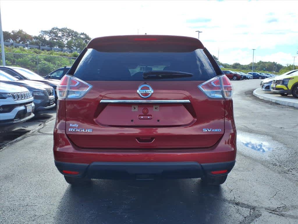 2015 Nissan Rogue SV photo 6