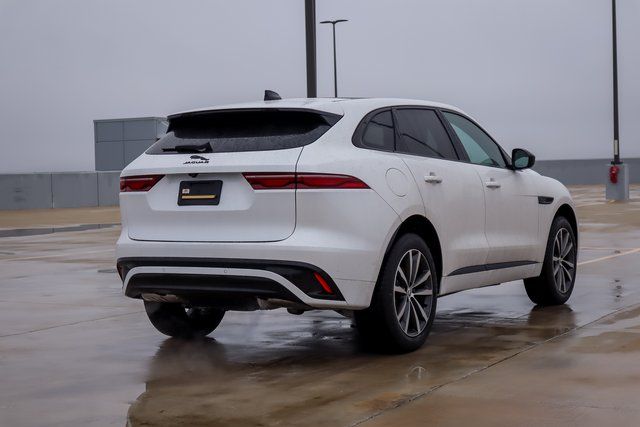 2025 Jaguar F-PACE P250 R-Dynamic S photo 5