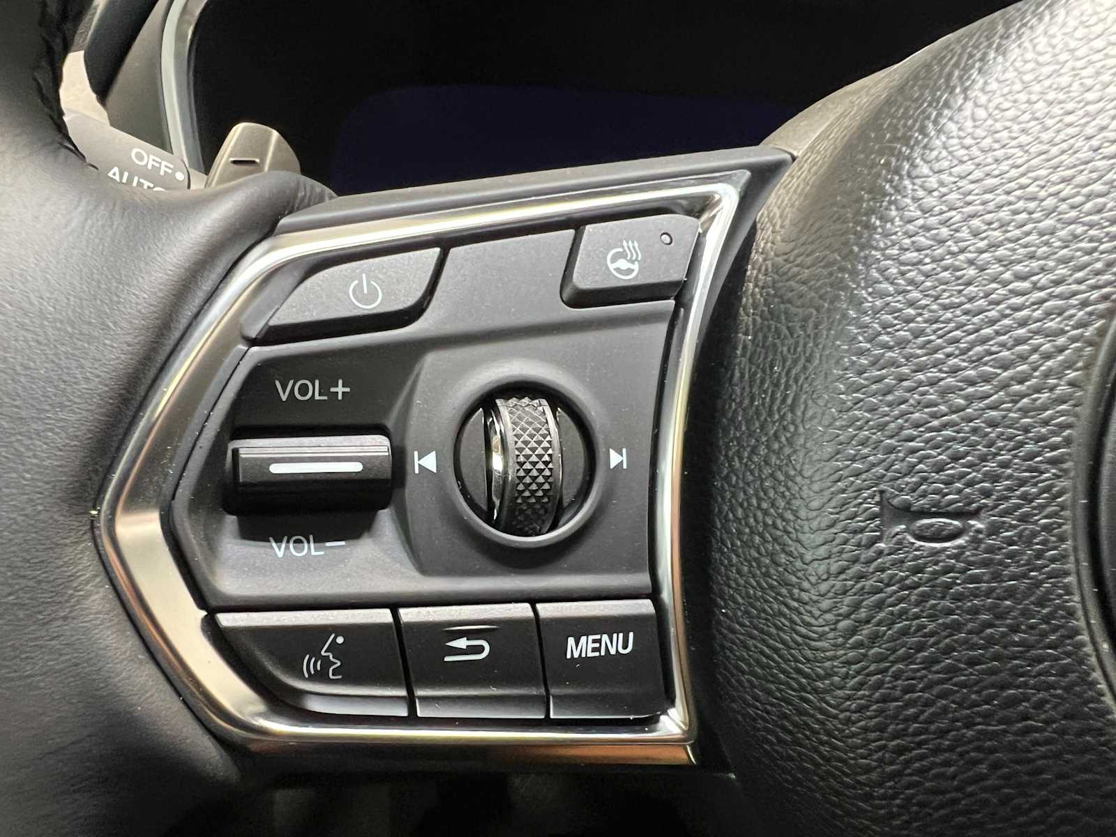 2026 Acura MDX SH-AWD Advance photo 18