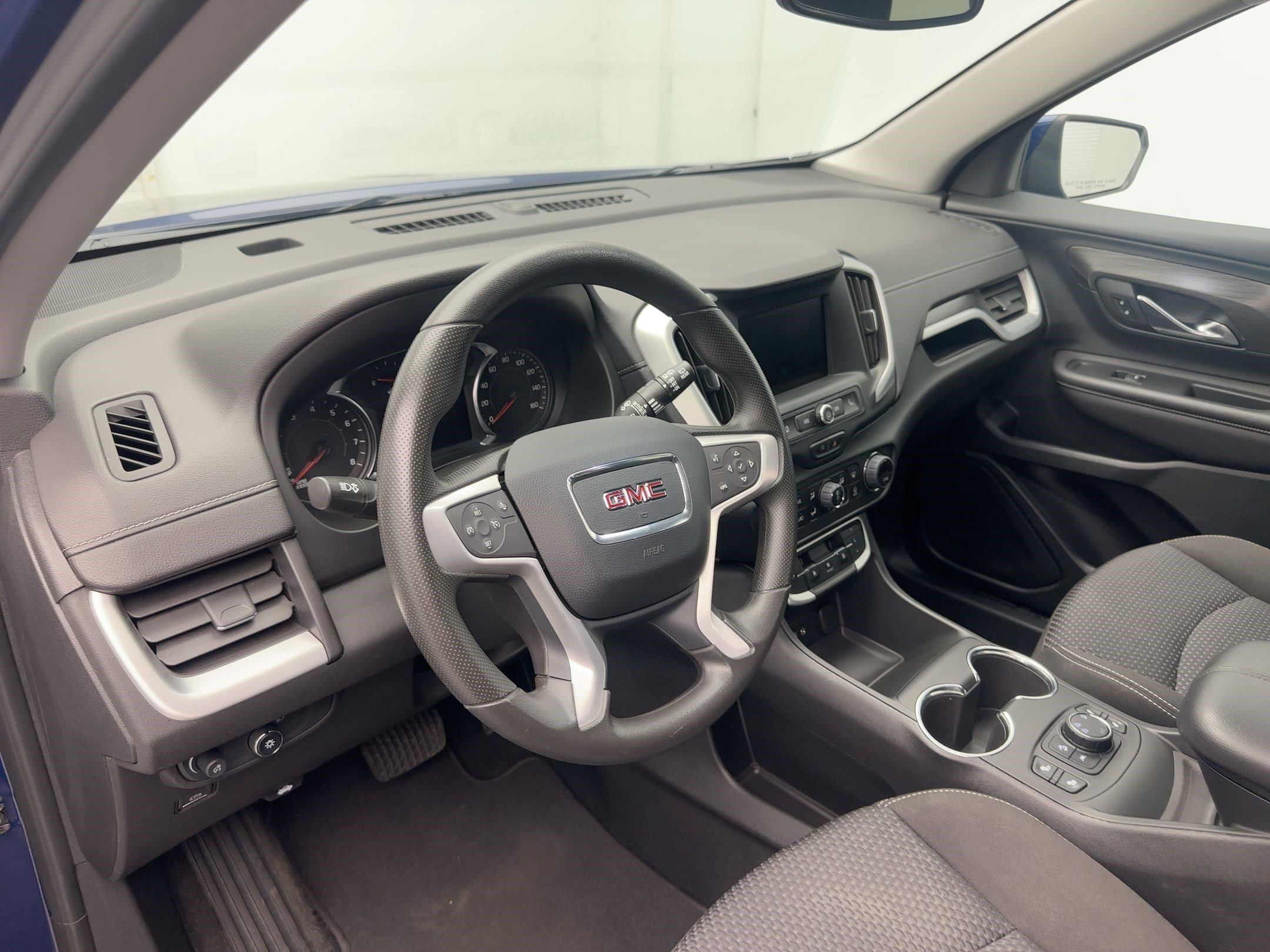 2022 Gmc Terrain SLE photo 4