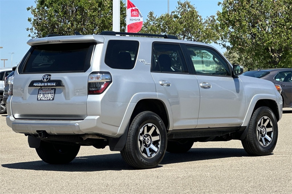 2024 Toyota 4Runner TRD Off-Road photo 4