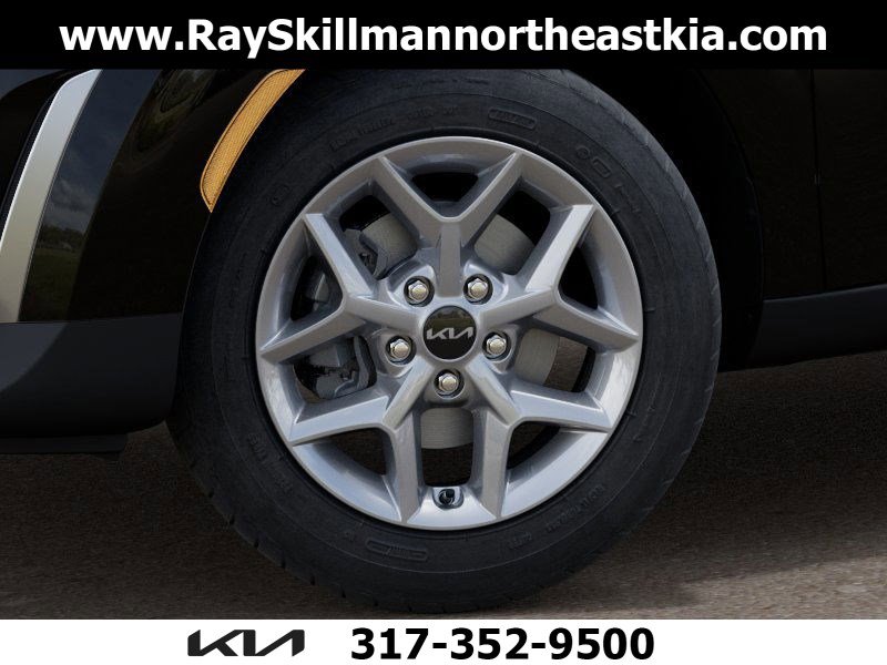 2025 Kia Soul LX photo 5