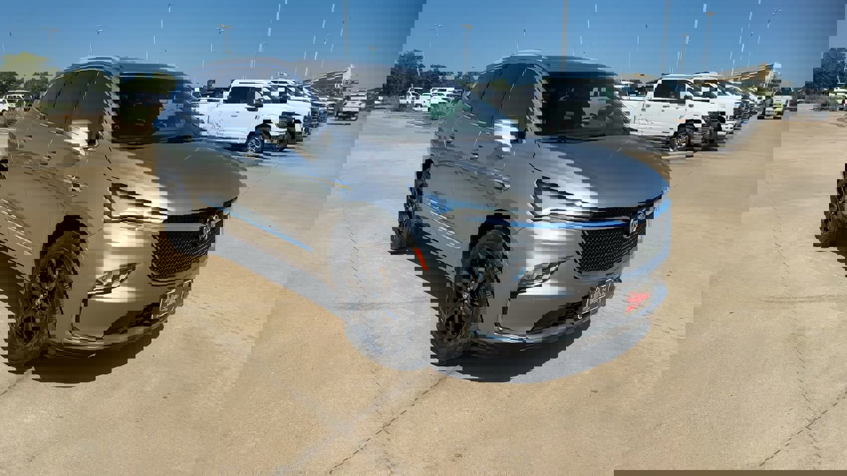 2024 Buick Enclave Essence photo 3