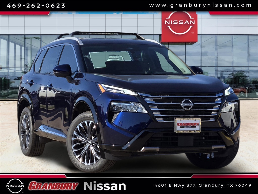 2026 Nissan Rogue Platinum's photo