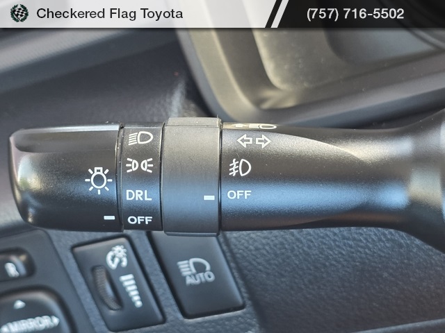 2024 Toyota 4Runner SR5 photo 28