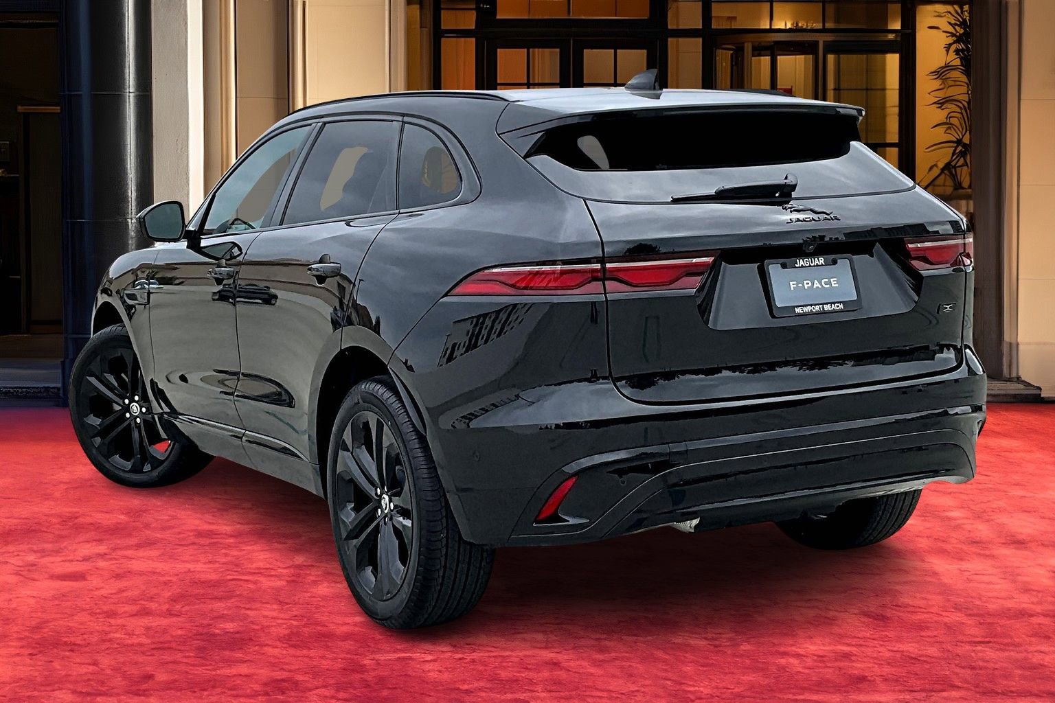 2026 Jaguar F-PACE P250 R-Dynamic S photo 2