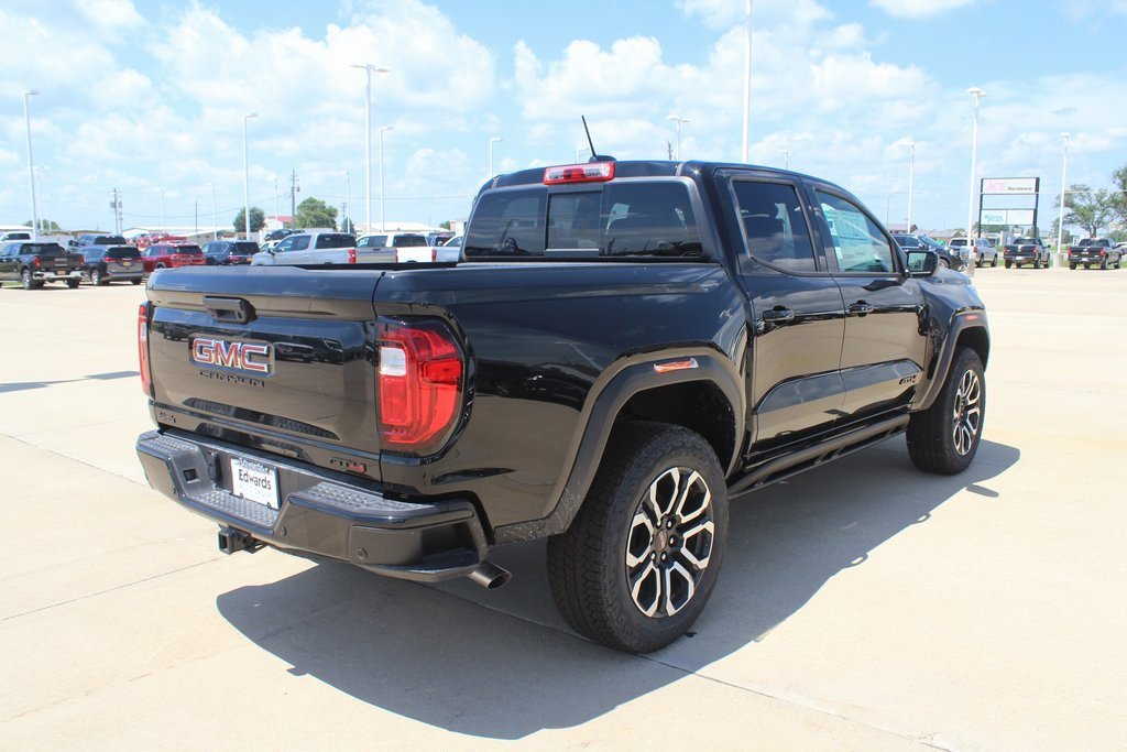 2025 Gmc Canyon AT4 photo 3