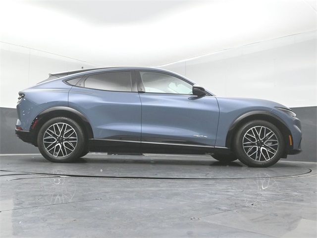 2024 FORD MUSTANG MACH-E - Image 43