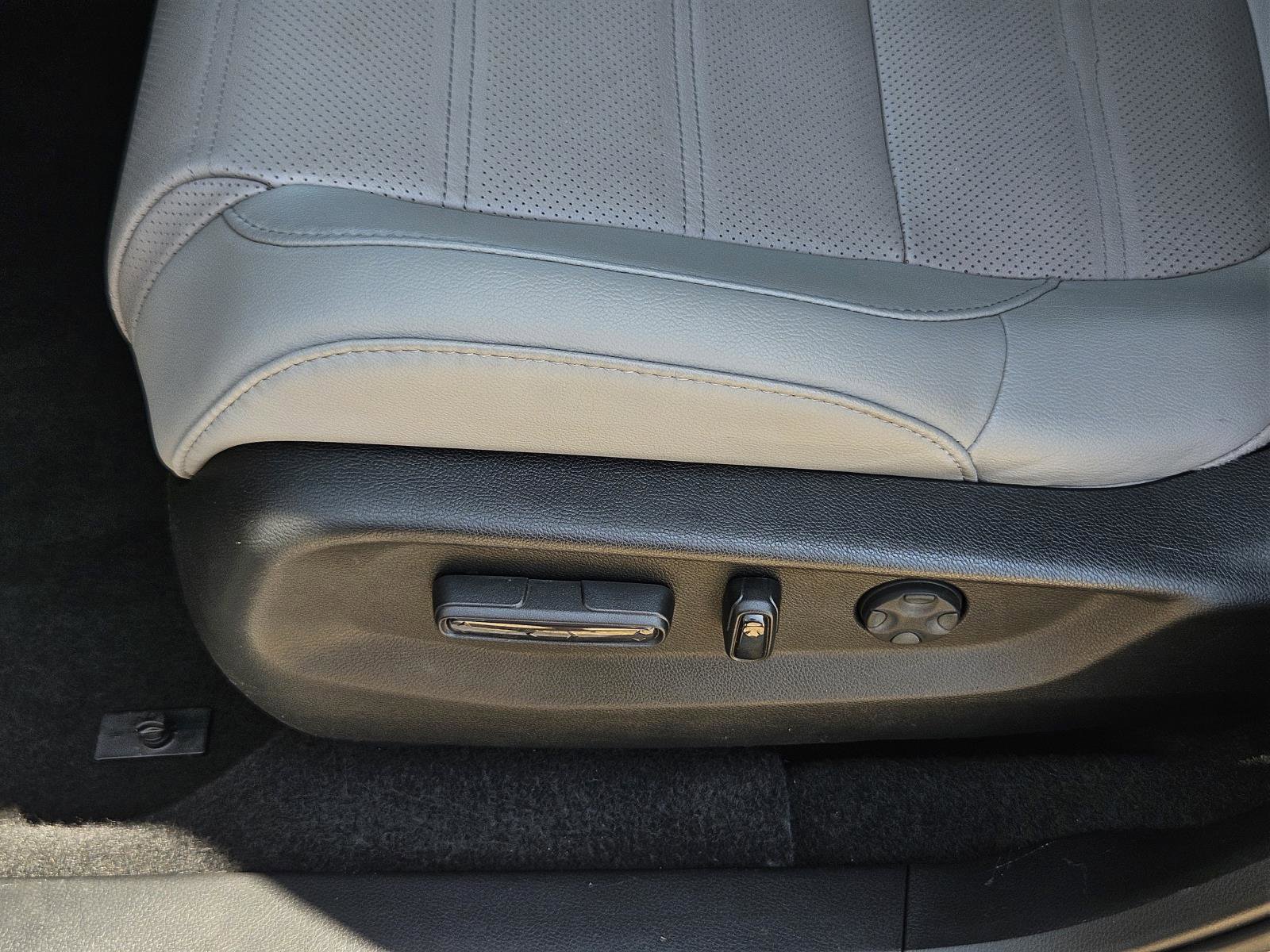 2022 Honda CR-V EX-L photo 27