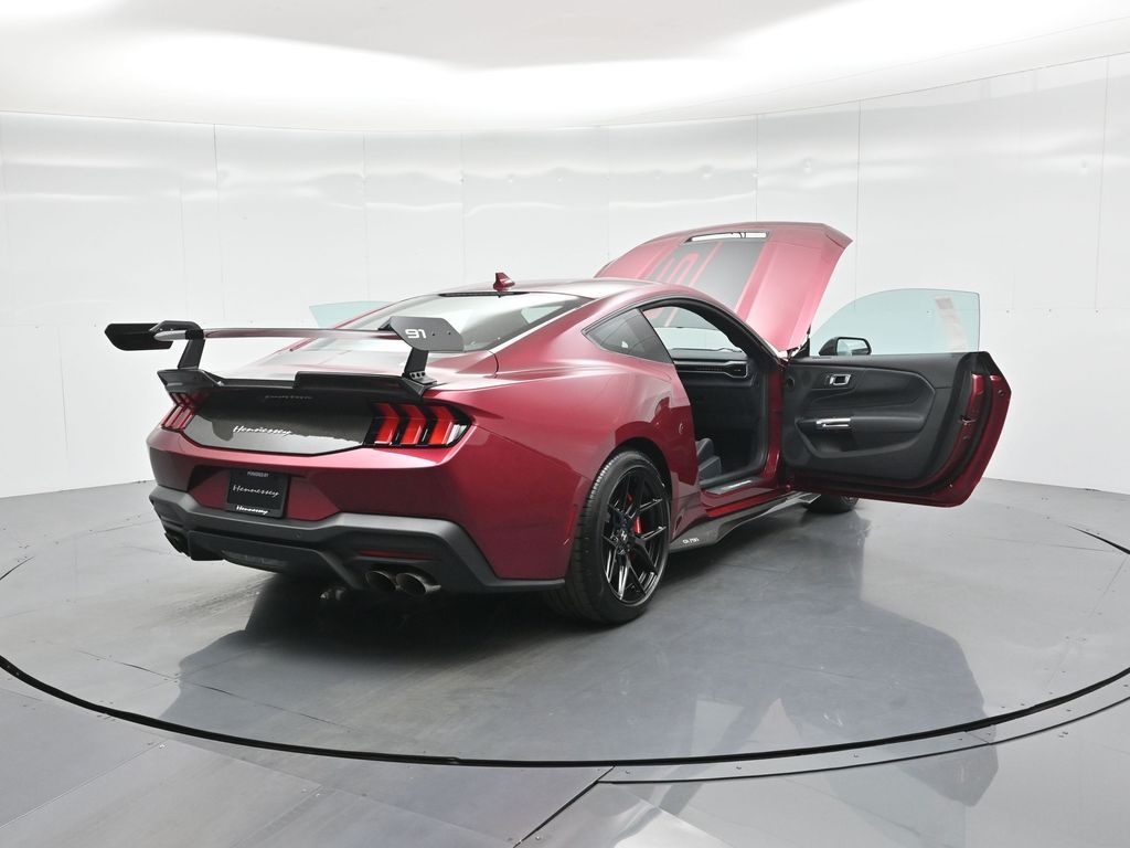2025 Ford Mustang GT Premium photo 4