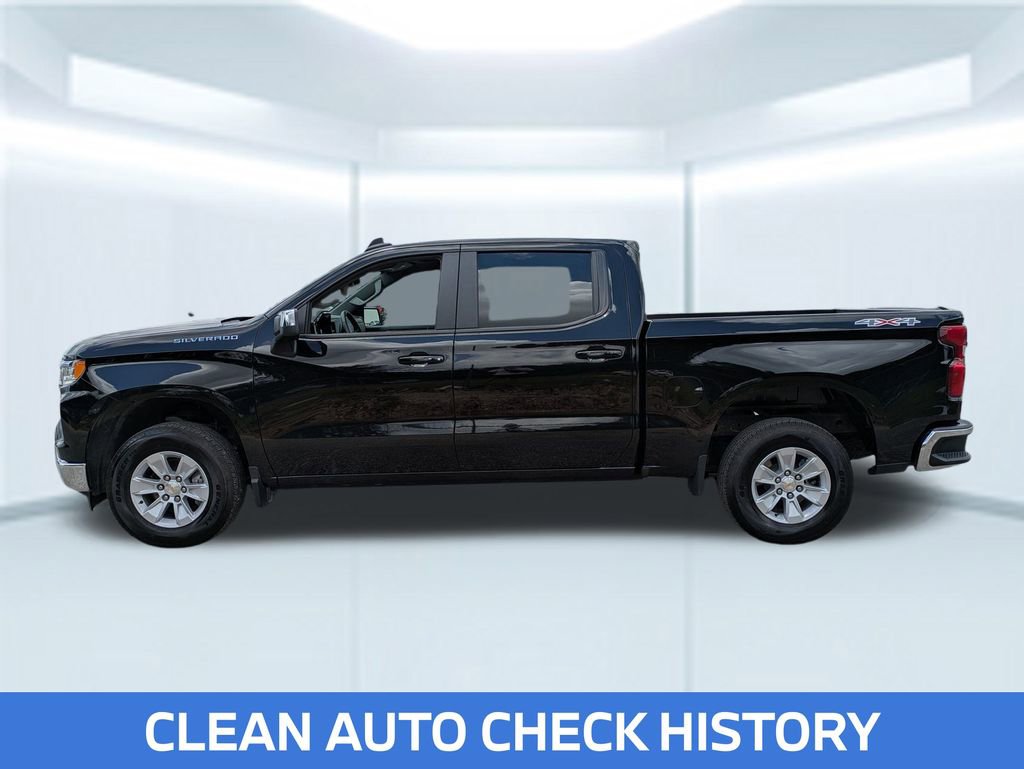 2025 Chevrolet Silverado 1500 LT photo 2