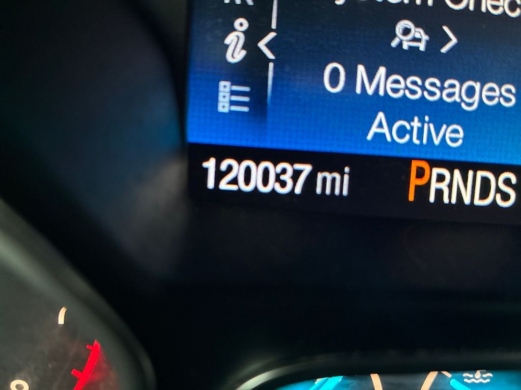 2019 Ford Escape S photo 15