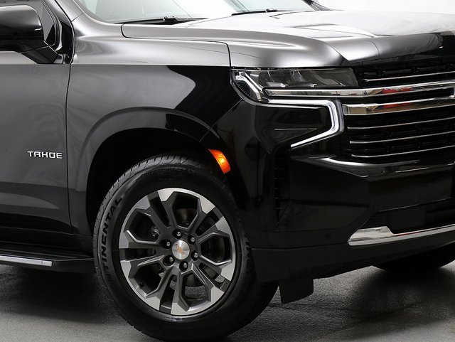 2022 Chevrolet Tahoe LT photo 3