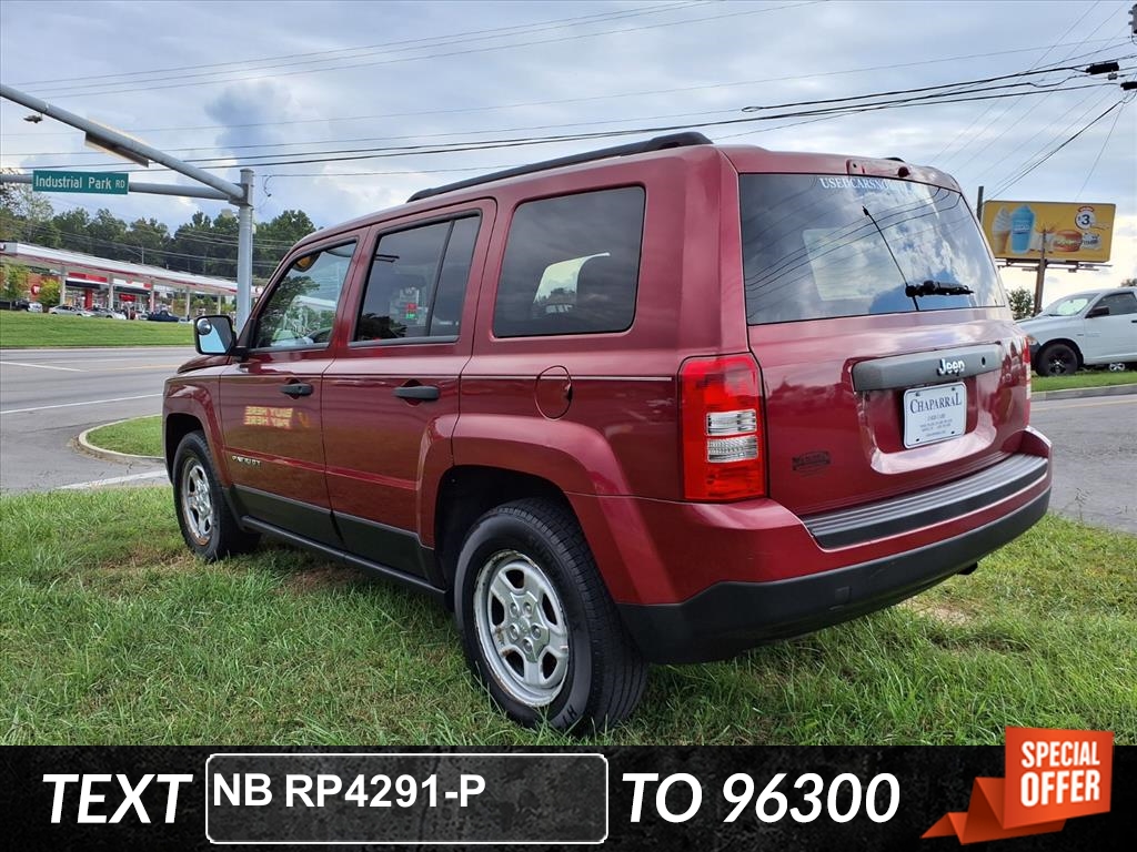 2012 Jeep Patriot Sport photo 2