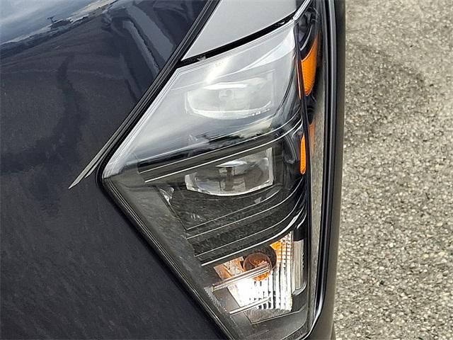 2026 Hyundai Kona SEL photo 4