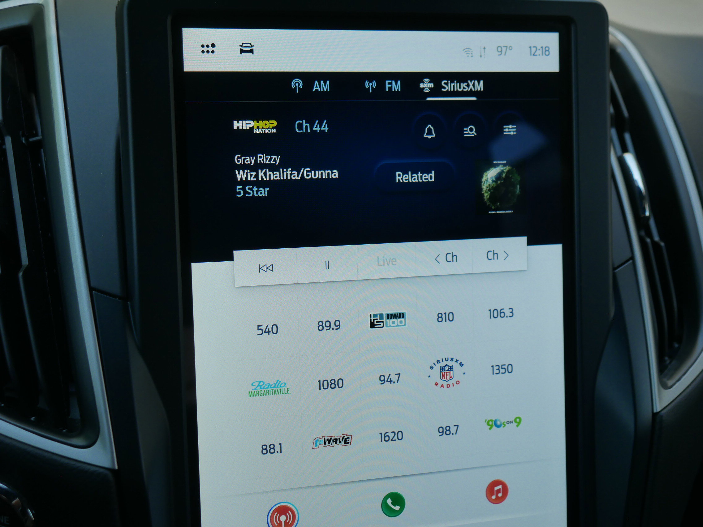 2024 Ford Edge ST-Line photo 10