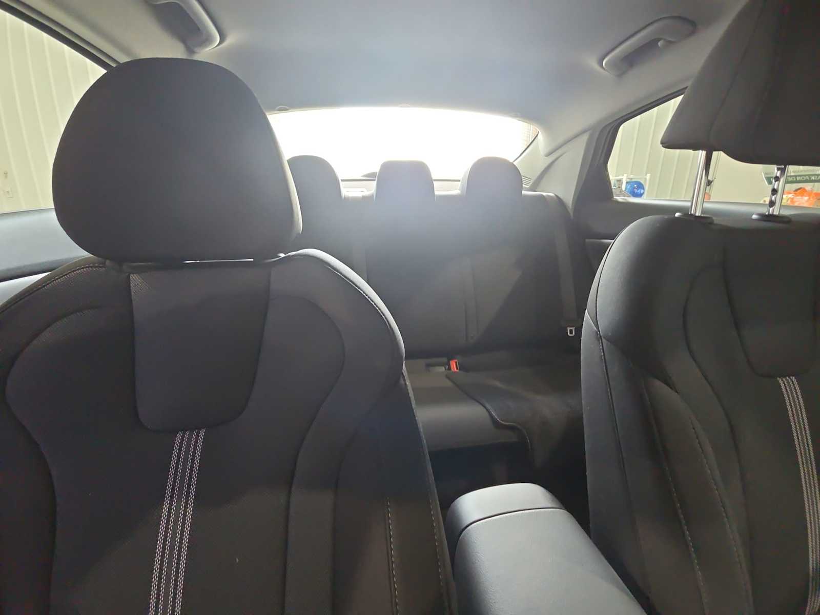 2025 Hyundai Elantra SE photo 15