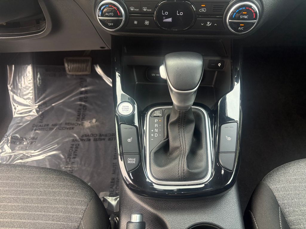 2023 Kia Soul EX photo 13
