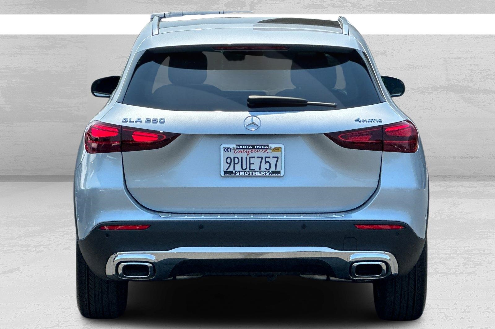 2025 Mercedes Benz GLA 250 4MATIC photo 3