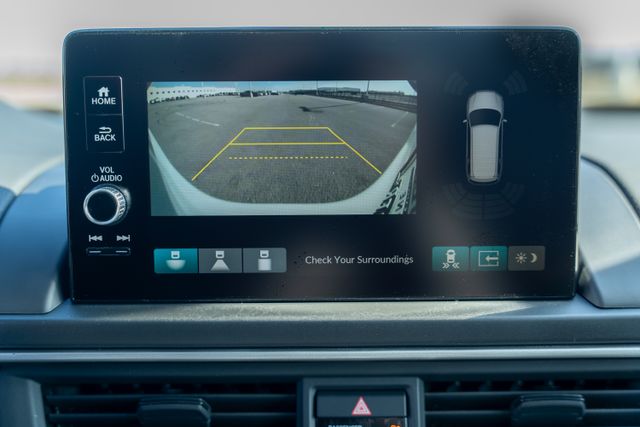 2025 Honda Pilot Touring photo 26