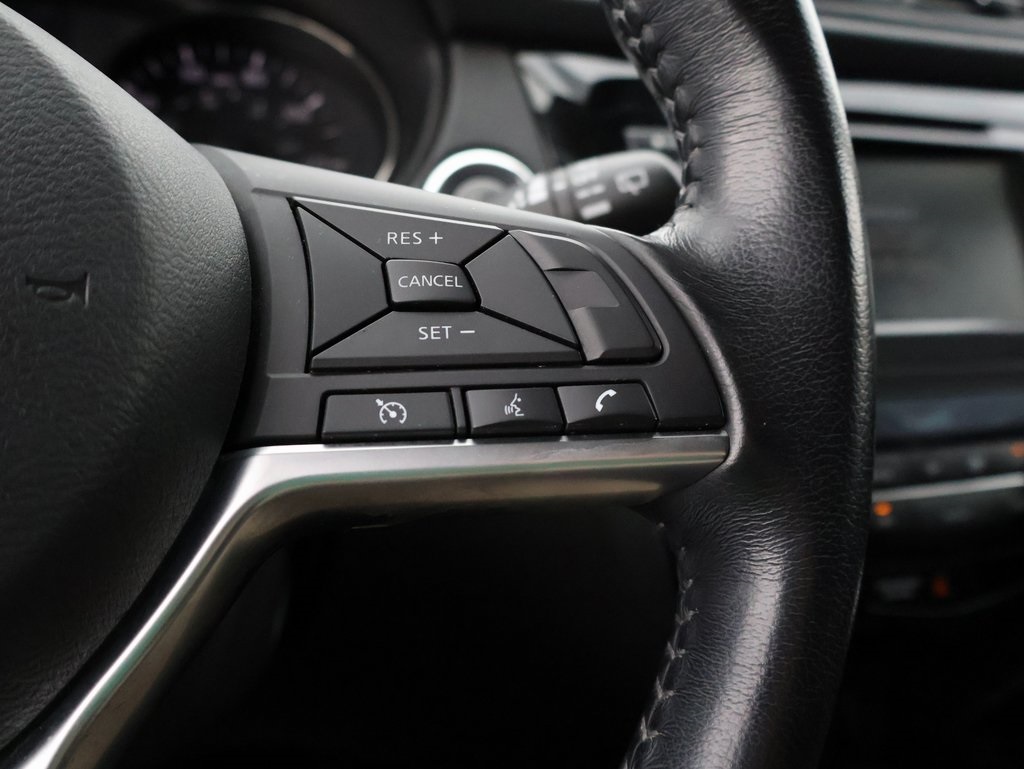 2019 Nissan Rogue SV photo 28