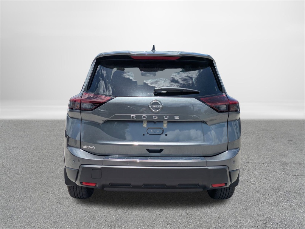 2025 Nissan Rogue SV photo 4