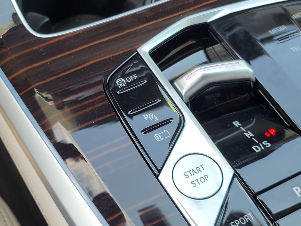2026 Bmw X5 xDrive50e photo 26