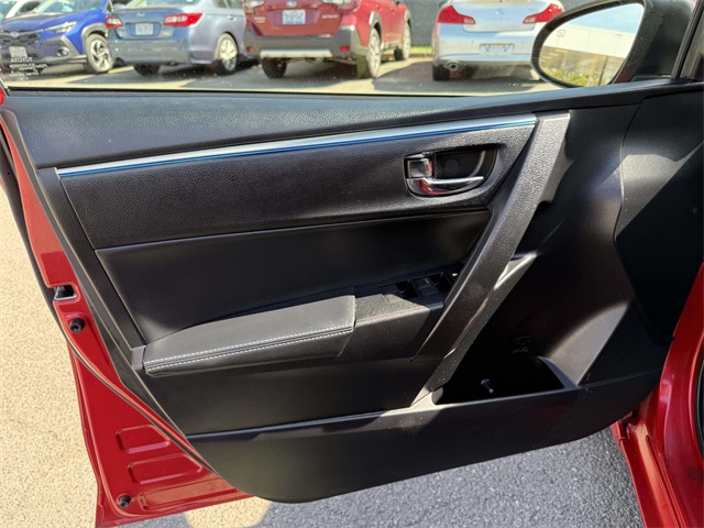 2014 Toyota Corolla Plus photo 24