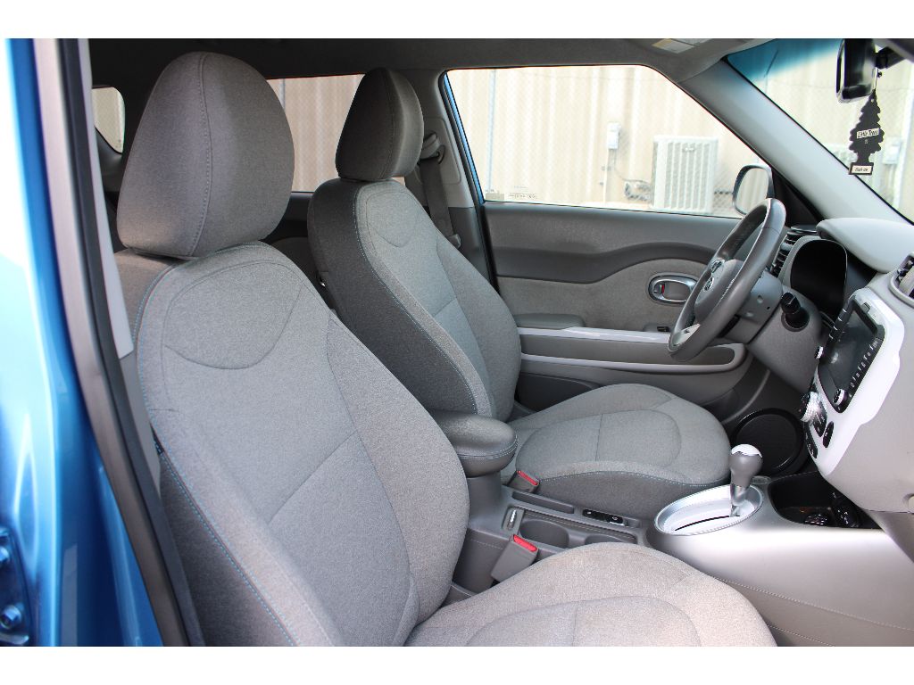 2017 Kia Soul EV photo 18