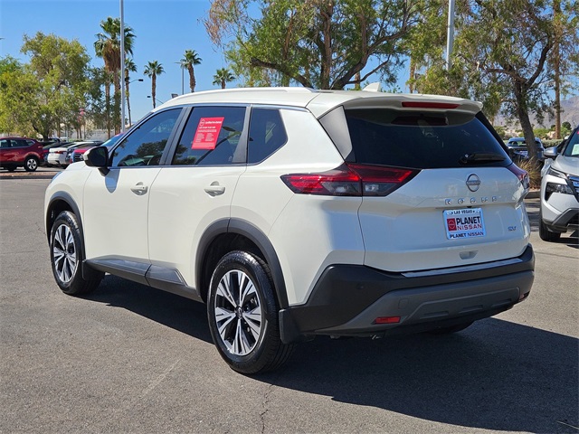 2023 Nissan Rogue SV photo 7