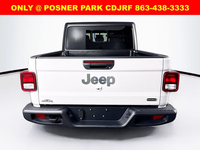 2023 Jeep Gladiator Overland photo 3