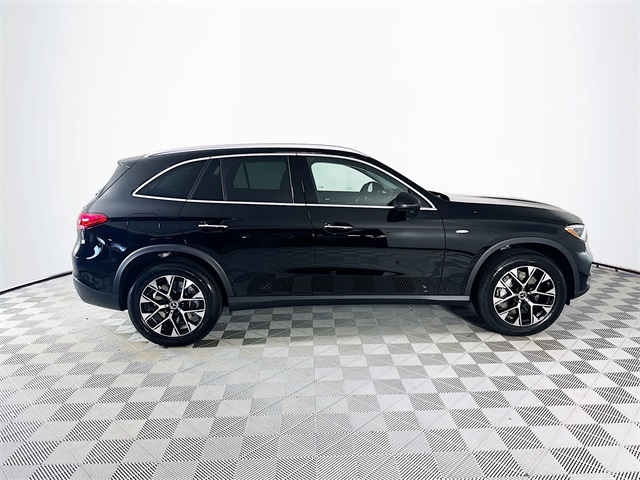 2025 Mercedes Benz GLC 350e 4MATIC photo 8