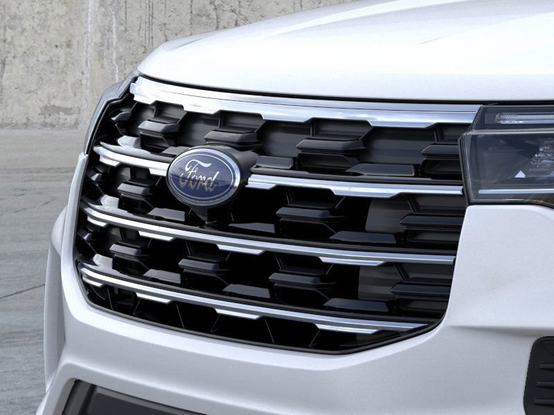 2025 Ford Explorer photo 6