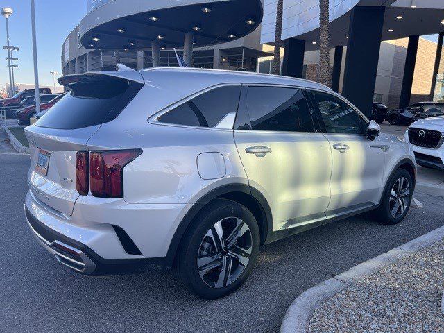 2022 Kia Sorento Plug-In Hybrid SX Prestige photo 3