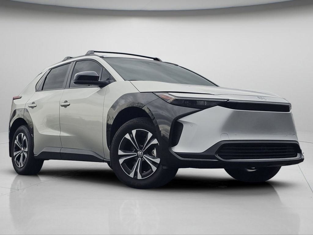 Used 2024 Toyota bZ4X XLE with VIN JTMABACA2RA080983 for sale in Bountiful, UT