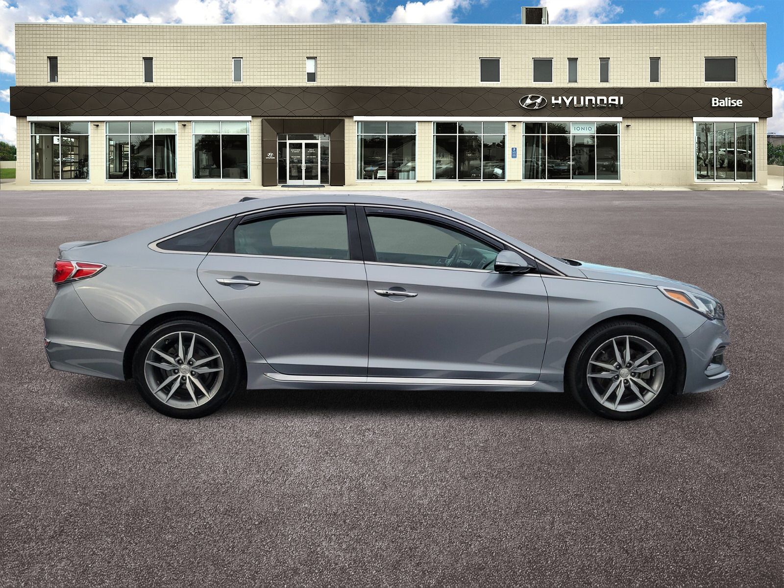 Used 2015 Hyundai Sonata Sport with VIN 5NPE34AB7FH052600 for sale in West Springfield, MA