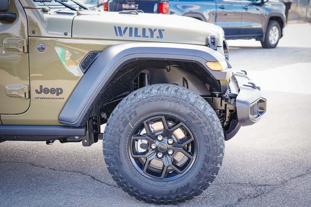 2025 Jeep Wrangler Willys photo 5