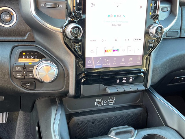 2025 Ram 1500 Laramie photo 32
