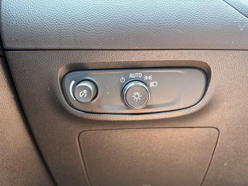 2024 Buick Encore GX Sport Touring photo 36