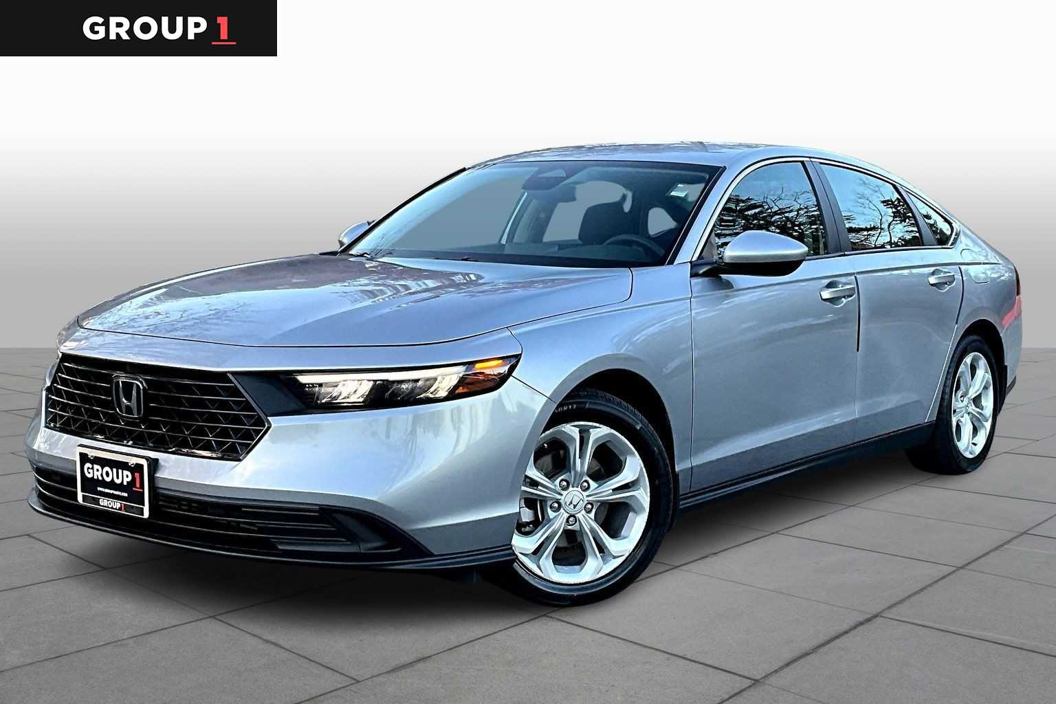 2024 Honda Accord LX's photo