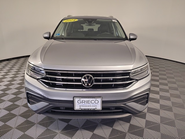 2024 Volkswagen Tiguan SE Wolfsburg Edition photo 7