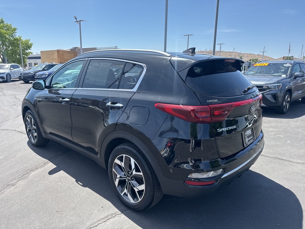 2020 Kia Sportage EX photo 3