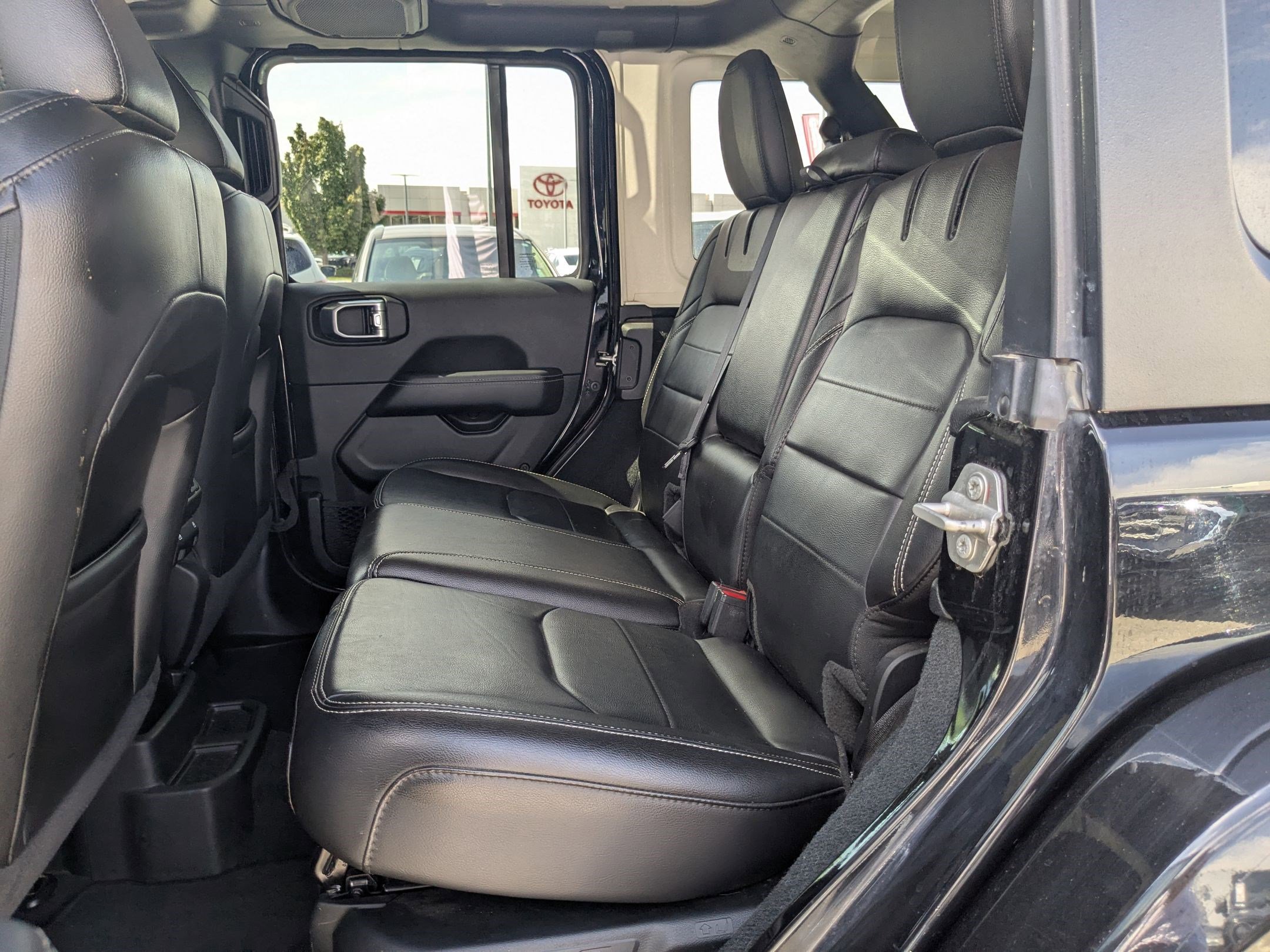 2023 Jeep Wrangler 4xe Sahara photo 26