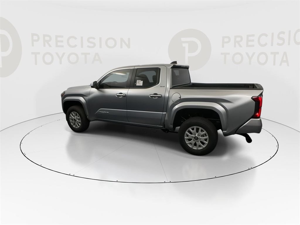 2025 Toyota Tacoma SR5 4x4 Double Cab photo 9