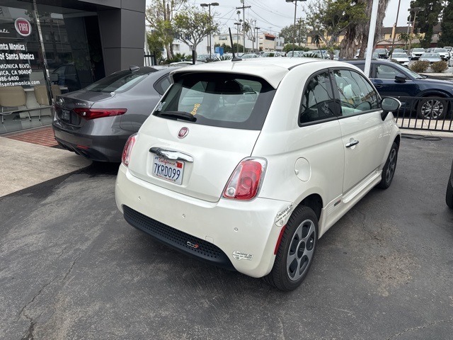 2015 Fiat 500e photo 3