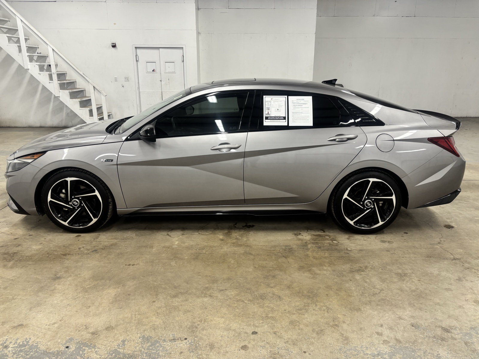 2023 Hyundai Elantra N Line photo 4